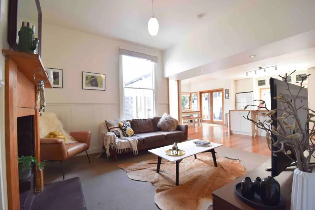 Best Location In Hobart! Luxury 4 Bedroom With Stunning Views Australia
