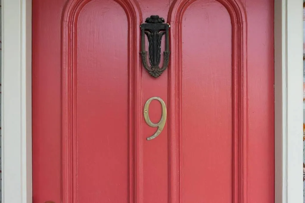 Holiday home Best Location In Hobart! Luxury 4 Bedroom With Stunning Views
